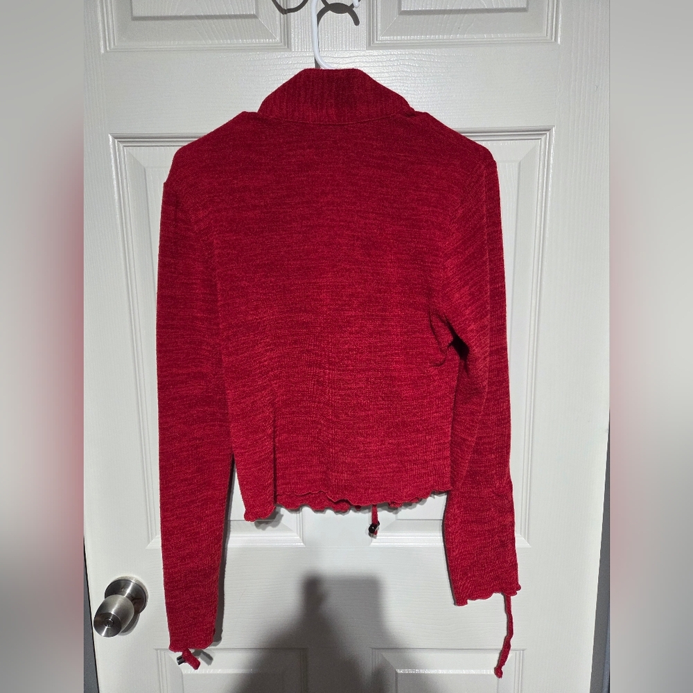 Small Ruffled Red Cropped Cardigan - Picture 3 of 3